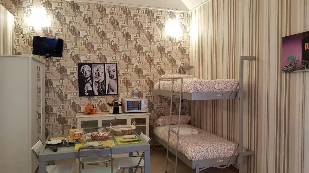Room, B&B Viva Pompei, Naples