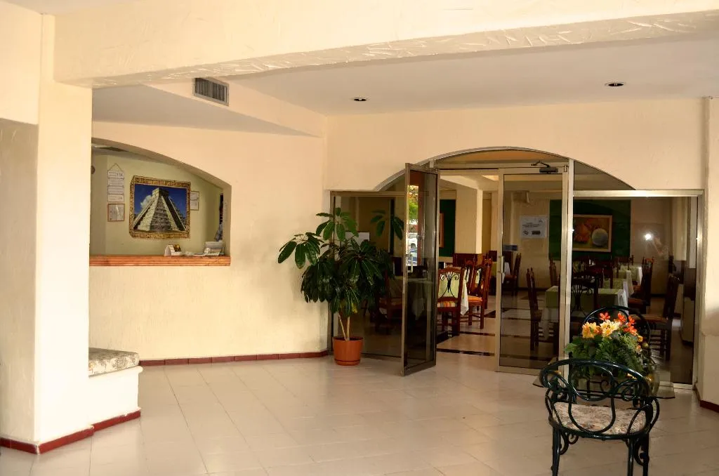 Lobby, Hotel Batab, Cancun Area
