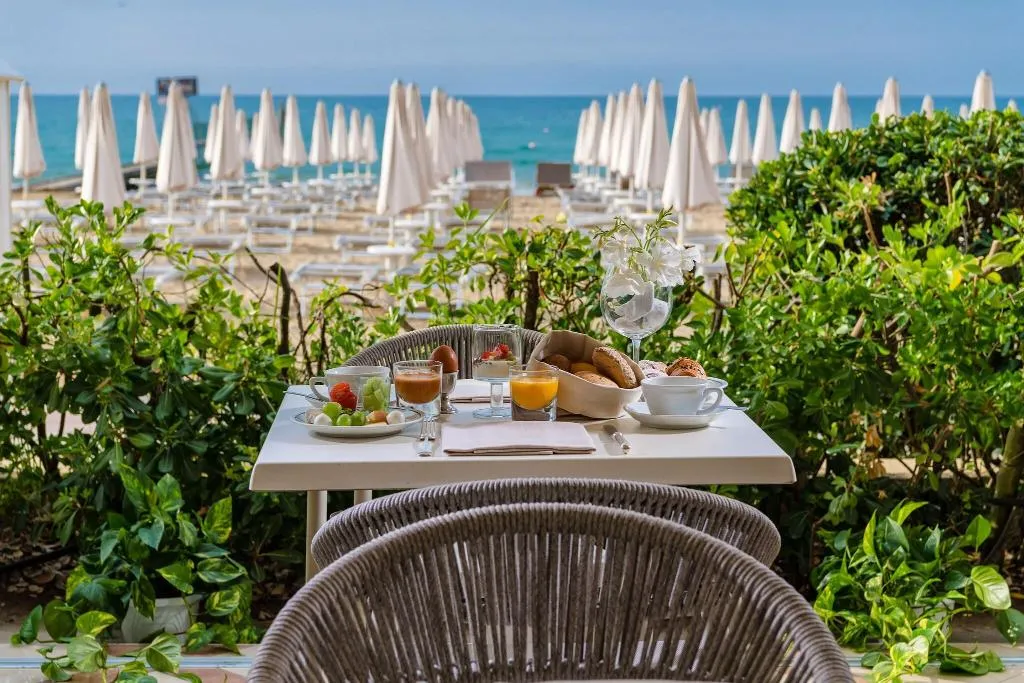 Restaurant, Hotel Luxor & Cairo, Venice