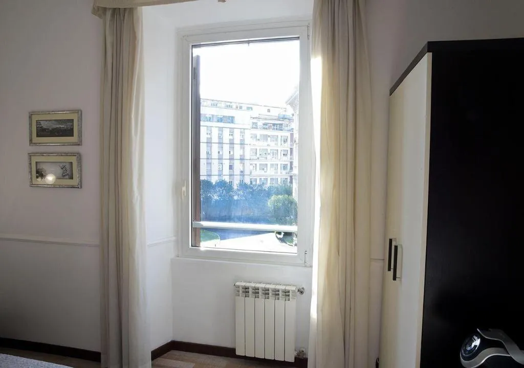 Room, Few Steps From Colosseum, Naples