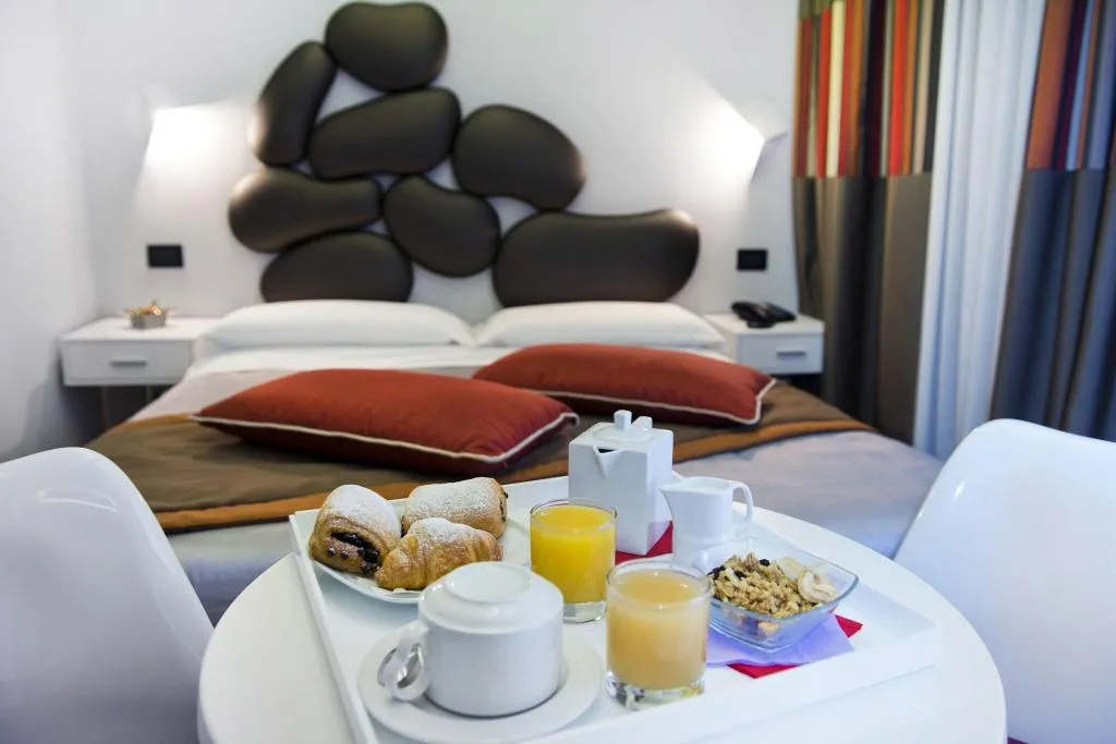 DOUBLE TWO BEDS Room, Relais Forus Inn, Rome
