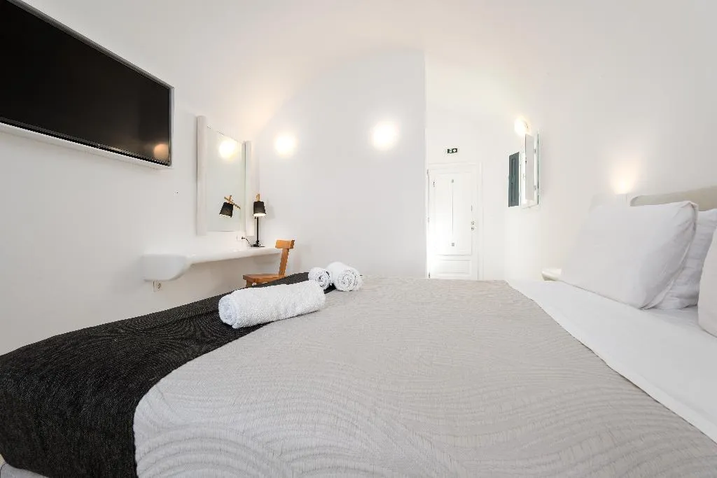 SUITE WITH PRIVATE POOL Room, Amaze Suites, Santorini
