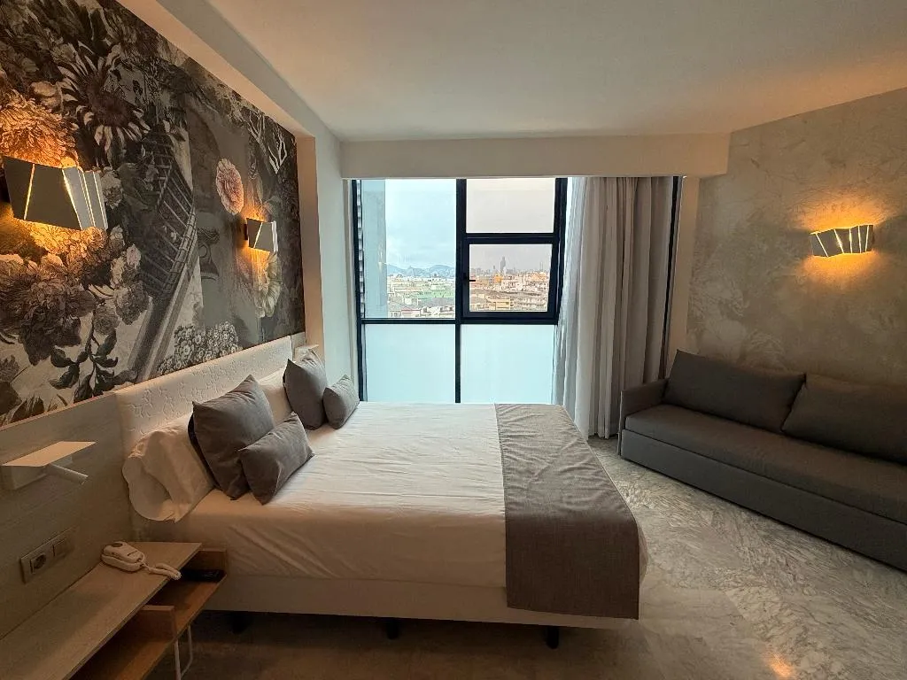 Double or Twin Accessible Room, Madeira Centro, Costa Blanca