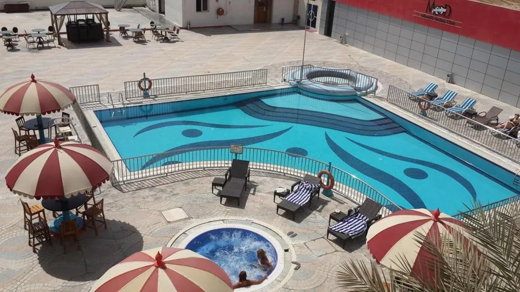 Pool, Dubai Grand Hotel by Fortune, Dubai