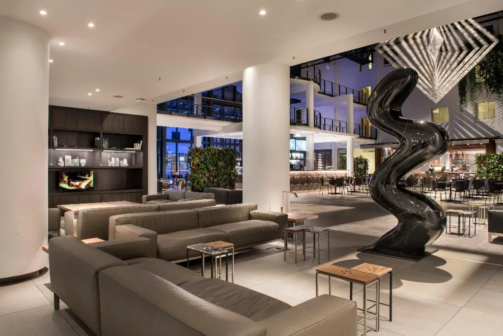 Lobby, Estrel Hotel Berlin, Berlin