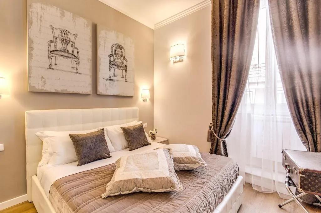 Room, The Bridge Suites, Rome