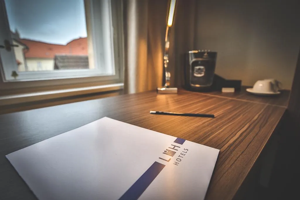 JUNIOR SUITE EXECUTIVE ONE BEDROOM Room, Apartments Embassy by LH, Prague