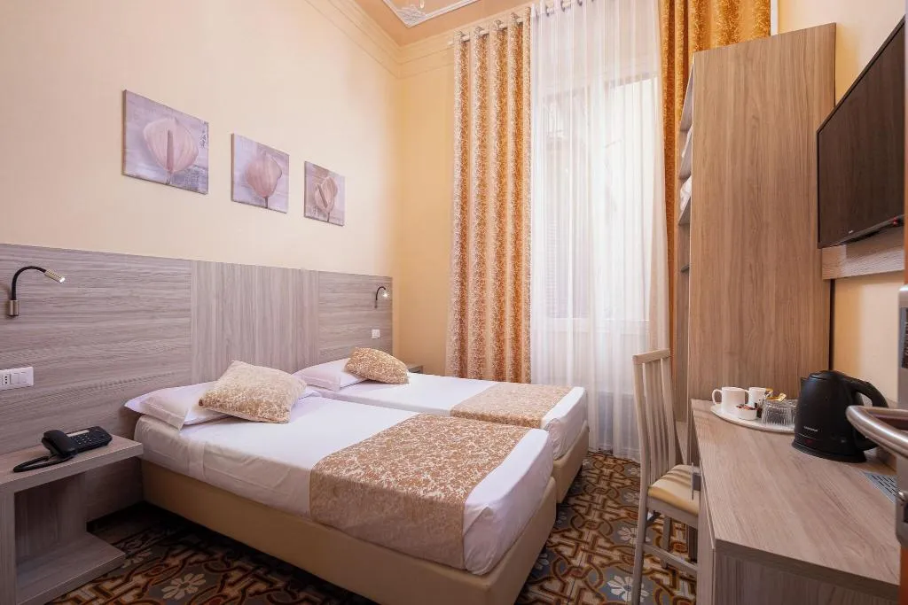 DOUBLE STANDARD Room, Lilium Hotel, Florence