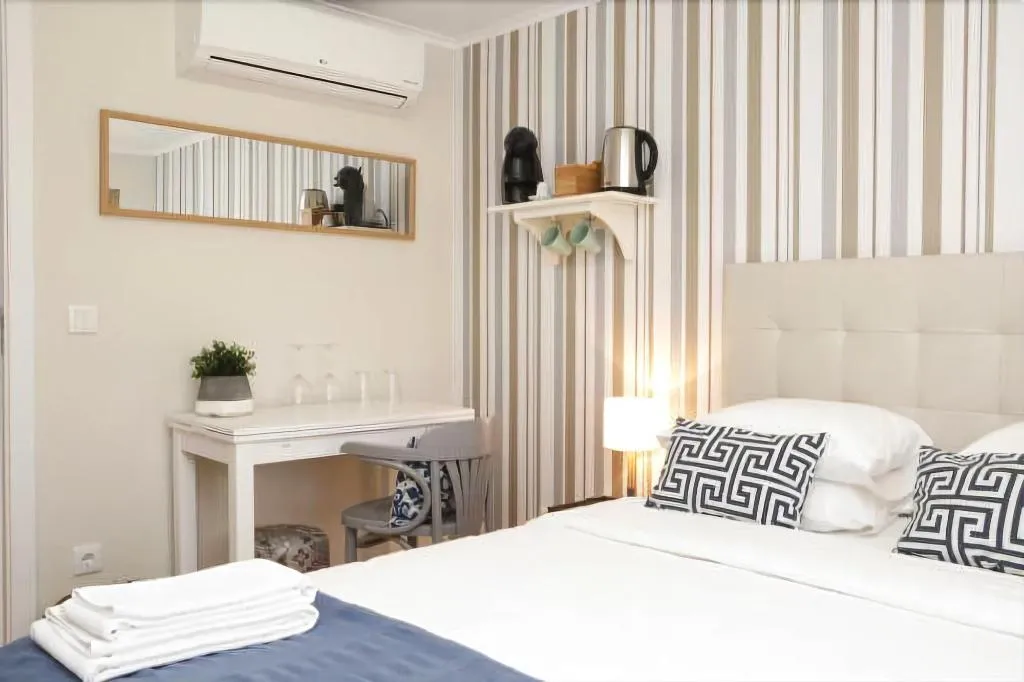 Room, Flores Guest House, Lisbon