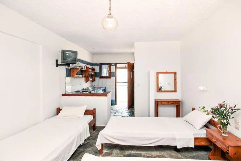 Room, Christakis Studios, Skiathos