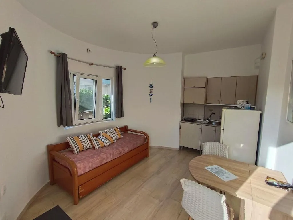 Room, Albatross Apartments, Crete