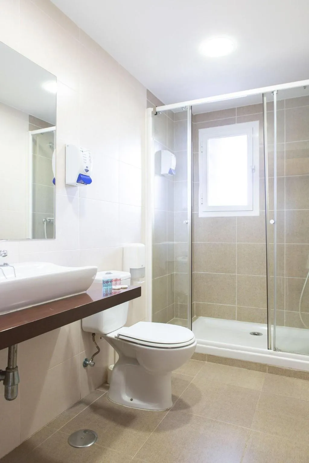 Room, Hotel Mavi, Madrid