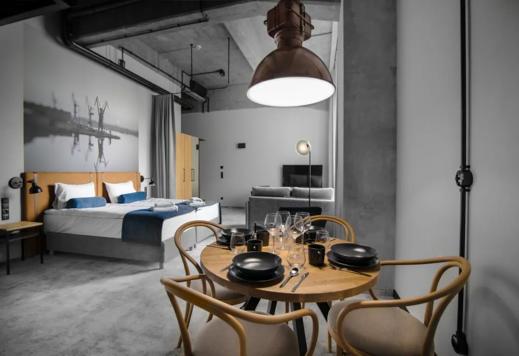 APARTMENT DELUXE Room, Montownia Lofts & Experience, Gdansk