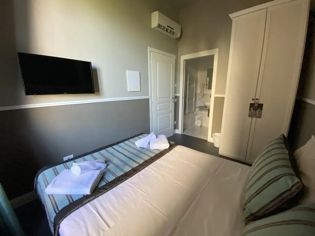 Room, My Guest In Florence, Florence