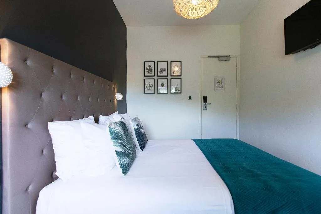 DOUBLE CANAL VIEW Room, Quentin Amsterdam Hotel, Amsterdam