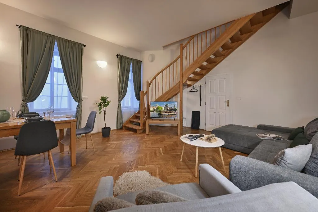 APARTMENT DUPLEX Room, Boutique Apartments White Swan, Prague