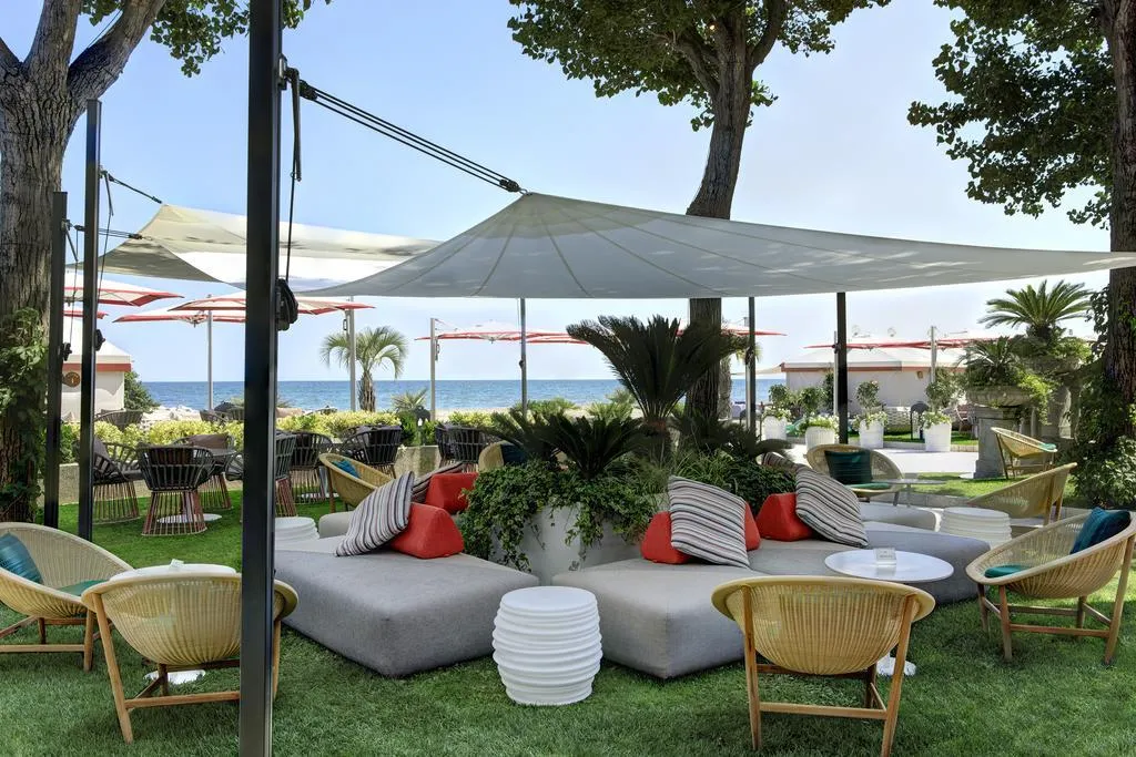 Bar, Excelsior Venezia Lido, Venice