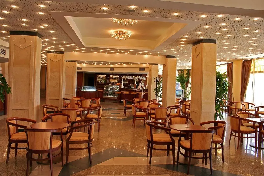 Restaurant, Riviera Beach Hotel & SPA - All Inclusive, Varna