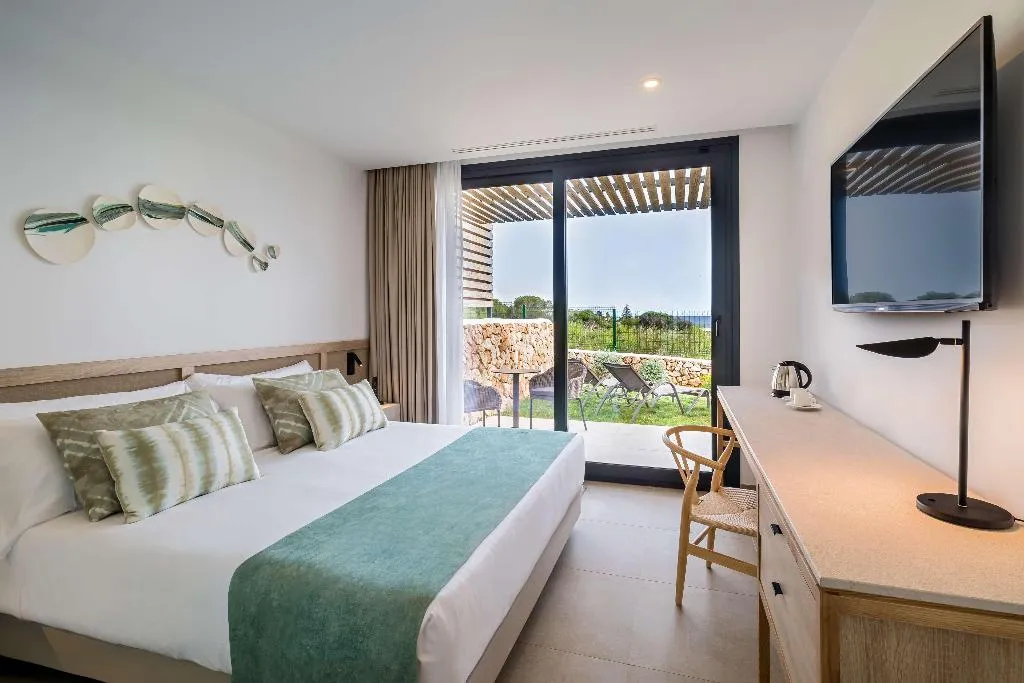 Double or Twin DELUXE Room, Barcelo Nura, Menorca