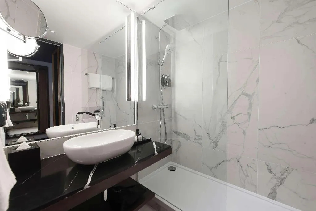 Room, Radisson Collection Hotel, Berlin, Berlin
