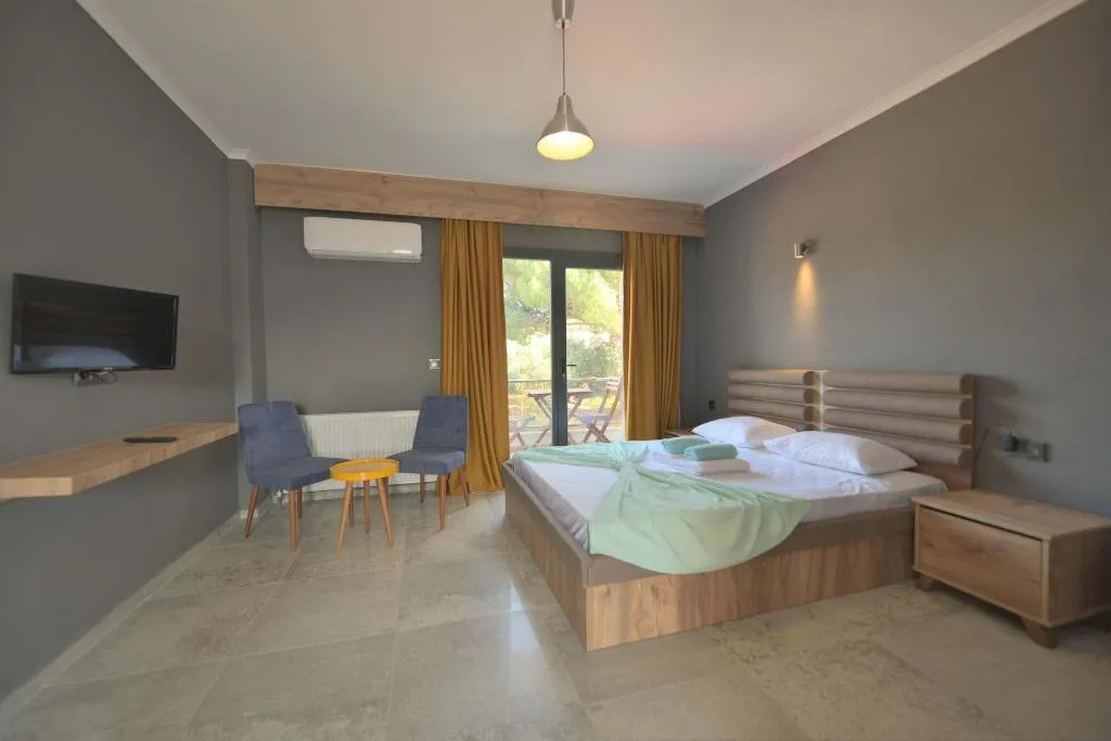 Room, Kulup Laka 1969, Izmir