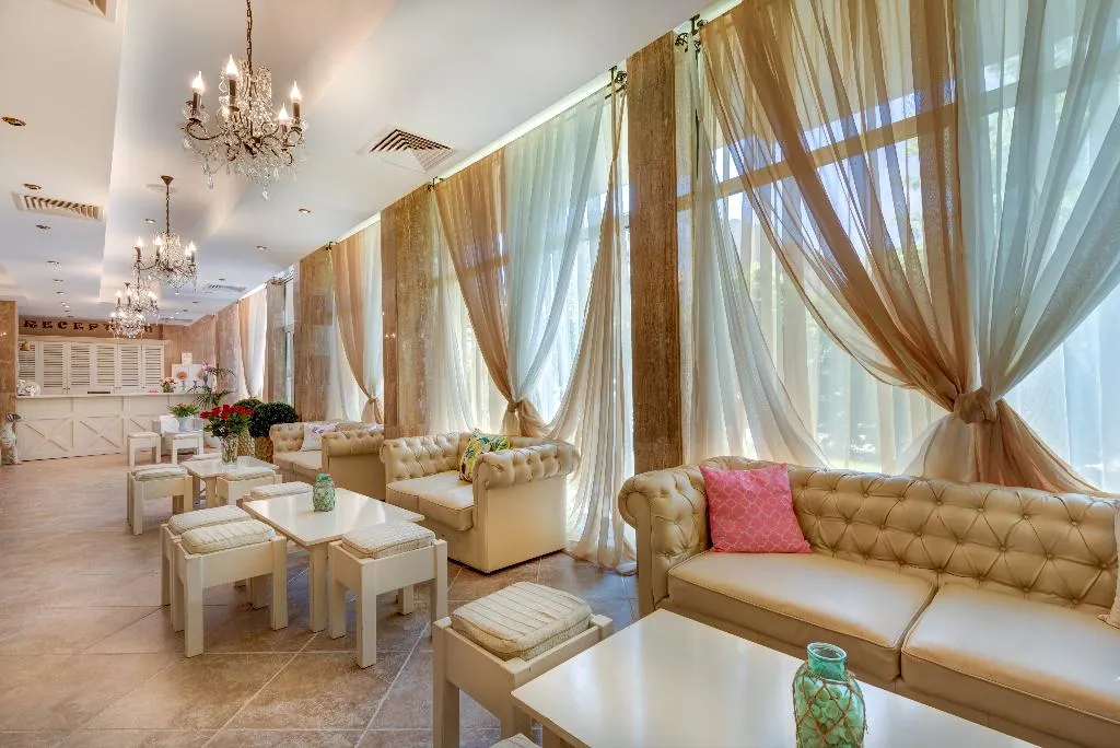 Lobby, Dawn Park, Bourgas