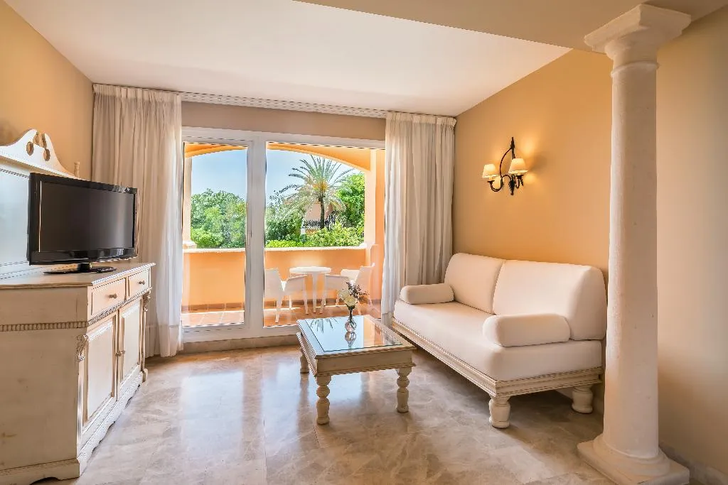 Double or Twin STANDARD Room, Hotel Guadalmina, Costa Del Sol