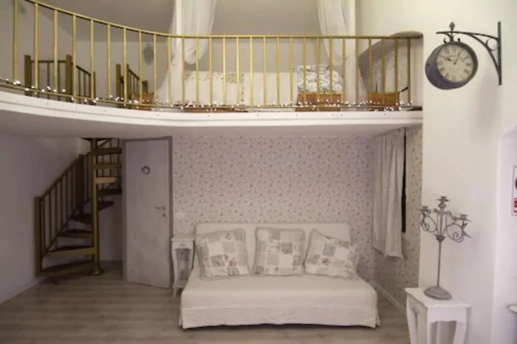 Room, B&B Fiori Di Grano, Milan