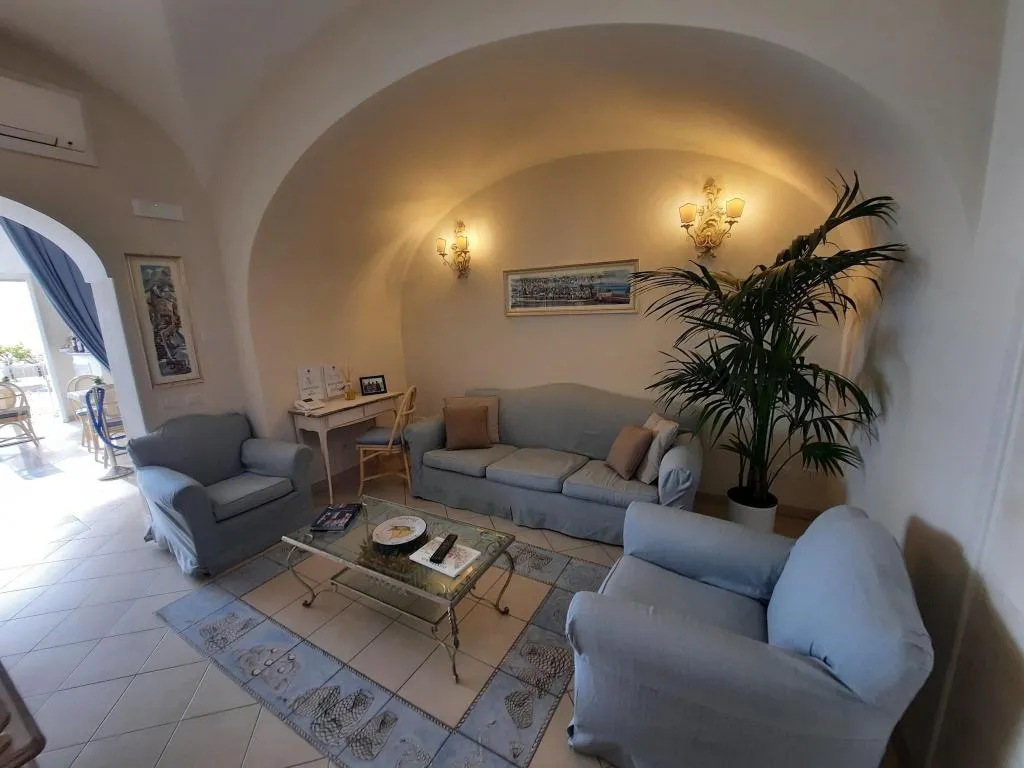 General view, Villa La Tartana, Naples