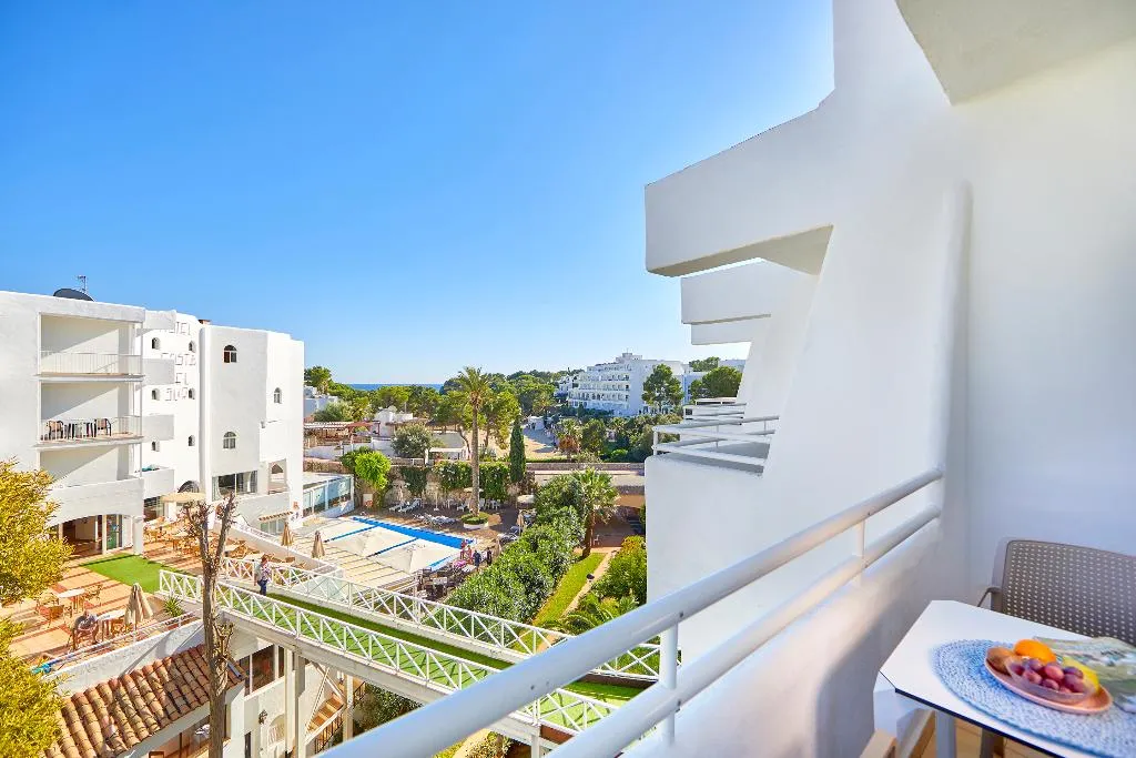 Double or Twin STANDARD Room, Gavimar Cala Gran Costa Del Sur, Majorca