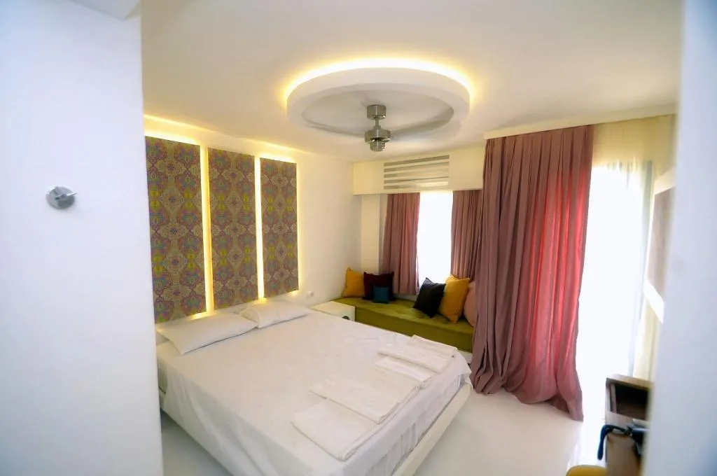 Room, La Brezza Suite & Hotel, Bodrum