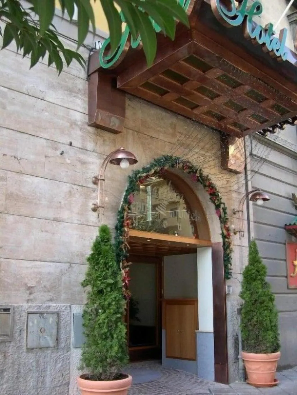 General view, Eden Hotel, Naples