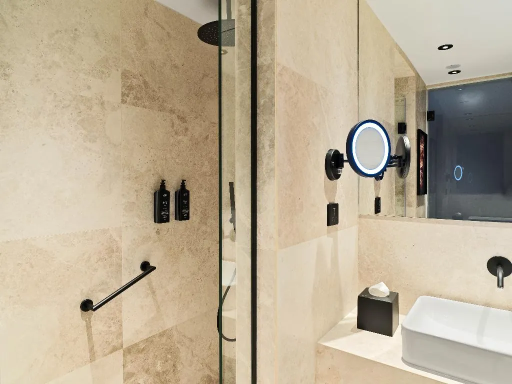 SUITE EXECUTIVE SEA VIEW Room, NYX Hotel Limassol, Cyprus