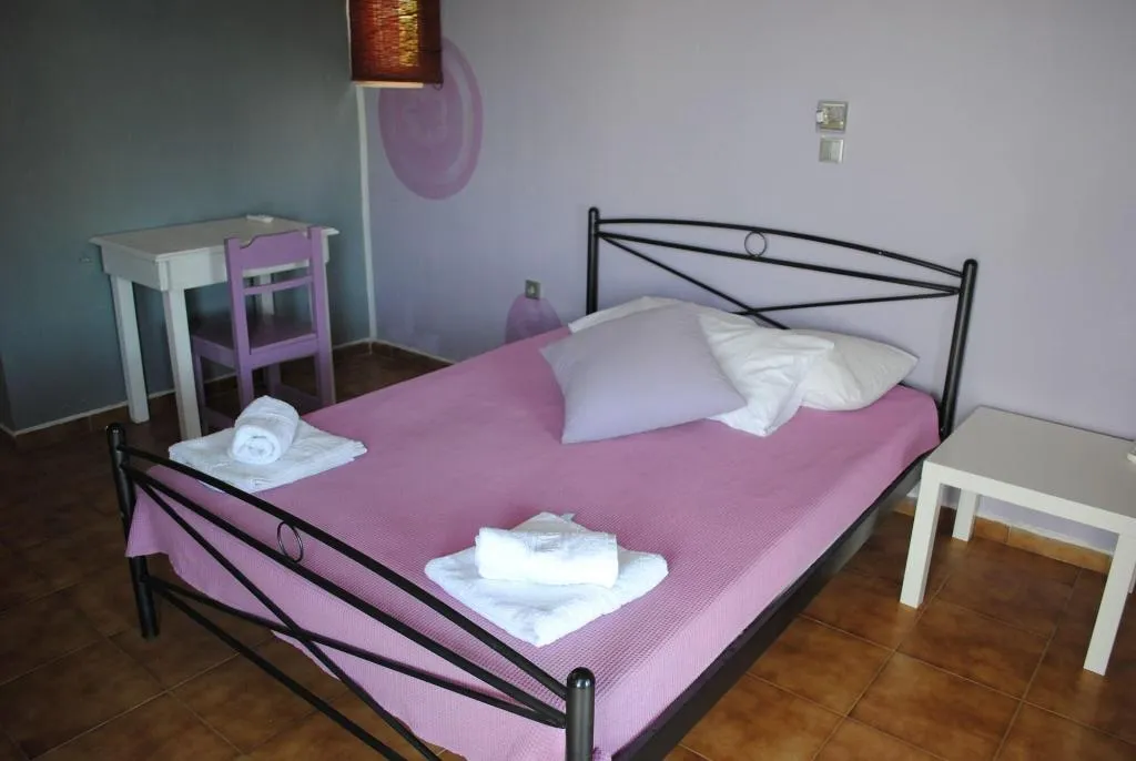 Room, Karmik Concept Pension, Rhodes