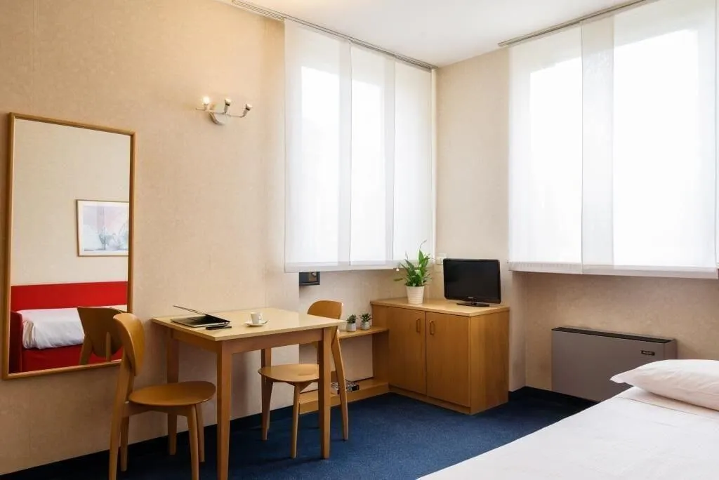 Room, Residence Cimarosa, Milan