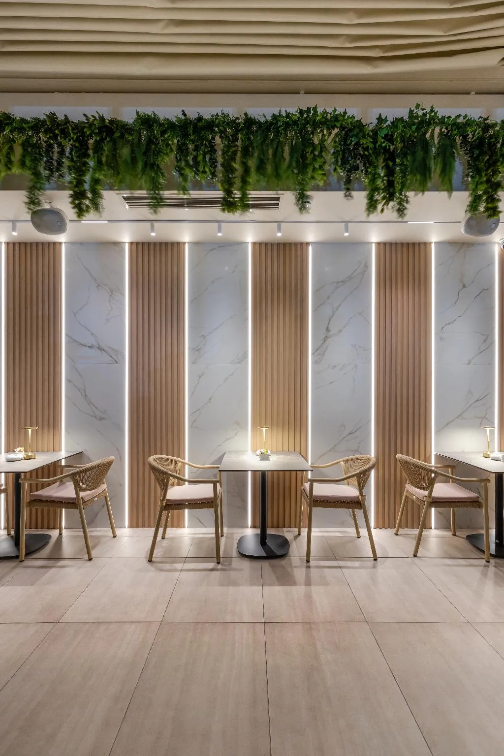 Restaurant, Hilton Garden Inn Athens Syggrou Avenue, Athens