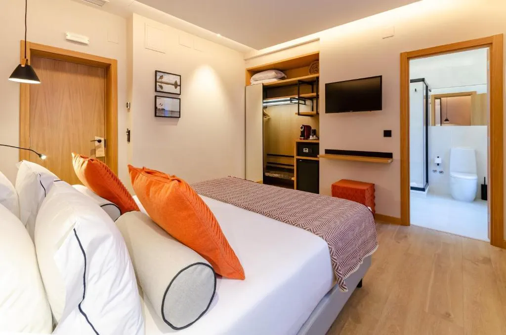 Double or Twin SUPERIOR Room, Rossio Plaza Hotel, Lisbon