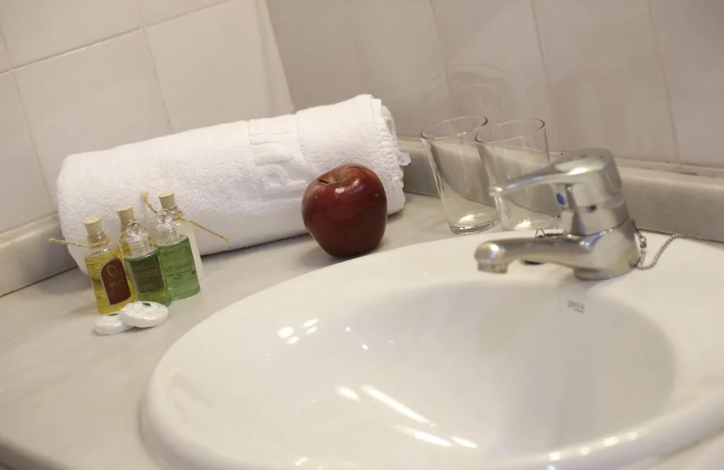 Room, Puerta de Sevilla, Seville
