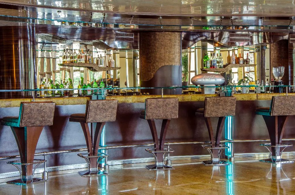 Lobby, Admiral, Varna