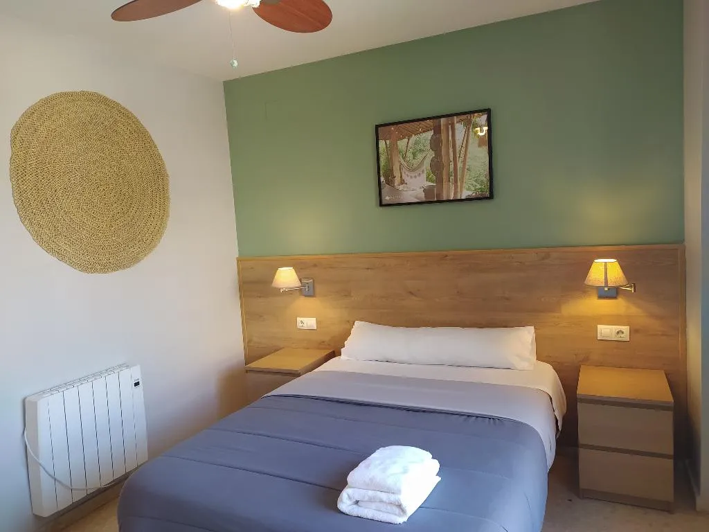DOUBLE WITH DOUBLE BED Room, Habitaciones Barra89, Valencia