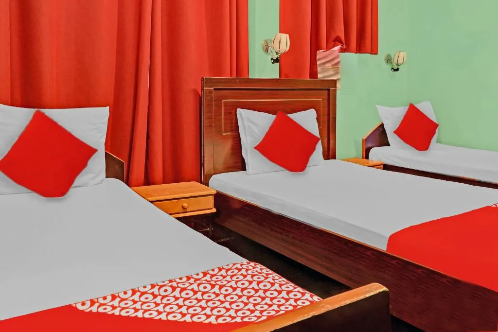 QUADRUPLE STANDARD Room, Al Karawan Hotel, Dubai