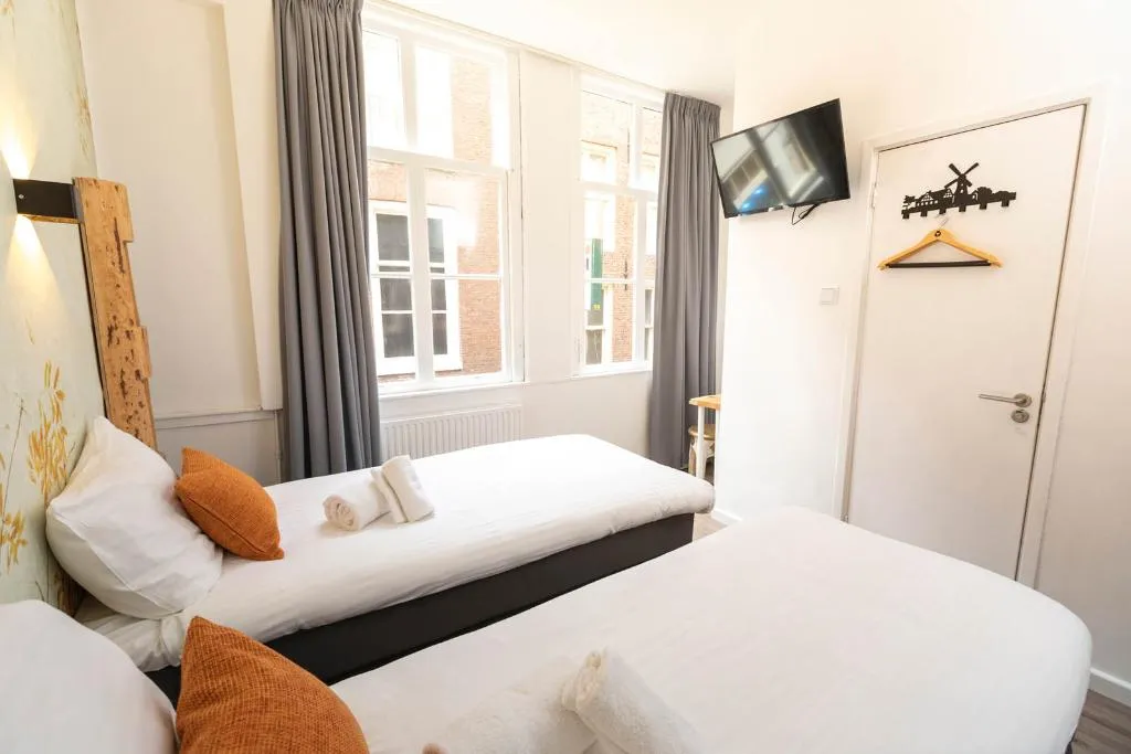 TWIN STANDARD Room, Hotel Pagi, Amsterdam