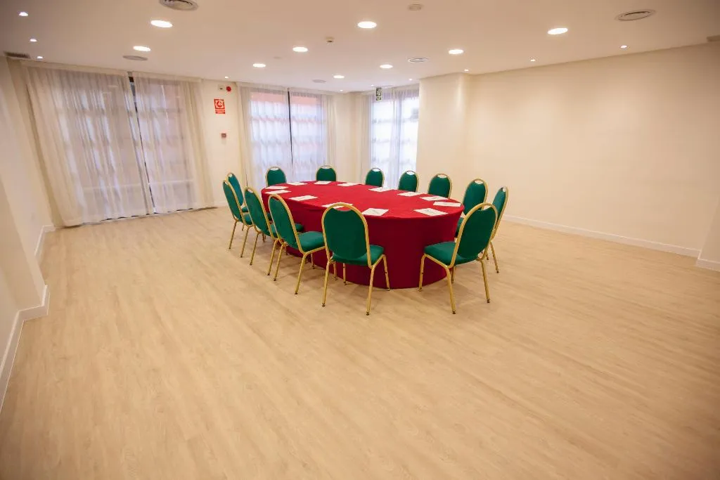 Conferences, Holiday Inn Express Ciudad de las Ciencias, Valencia
