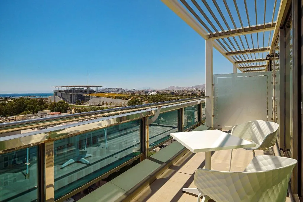 JUNIOR SUITE CITY VIEW KING BED Room, Athens Marriott Hotel, Athens