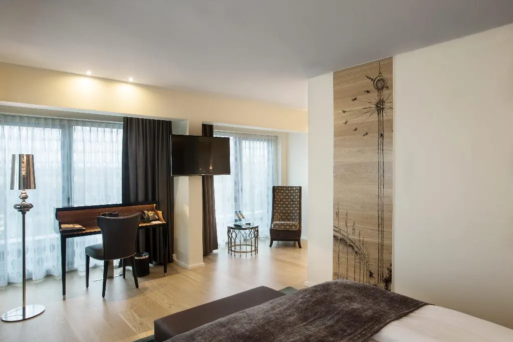 JUNIOR SUITE STANDARD Room, Tivoli Hotel, Copenhagen