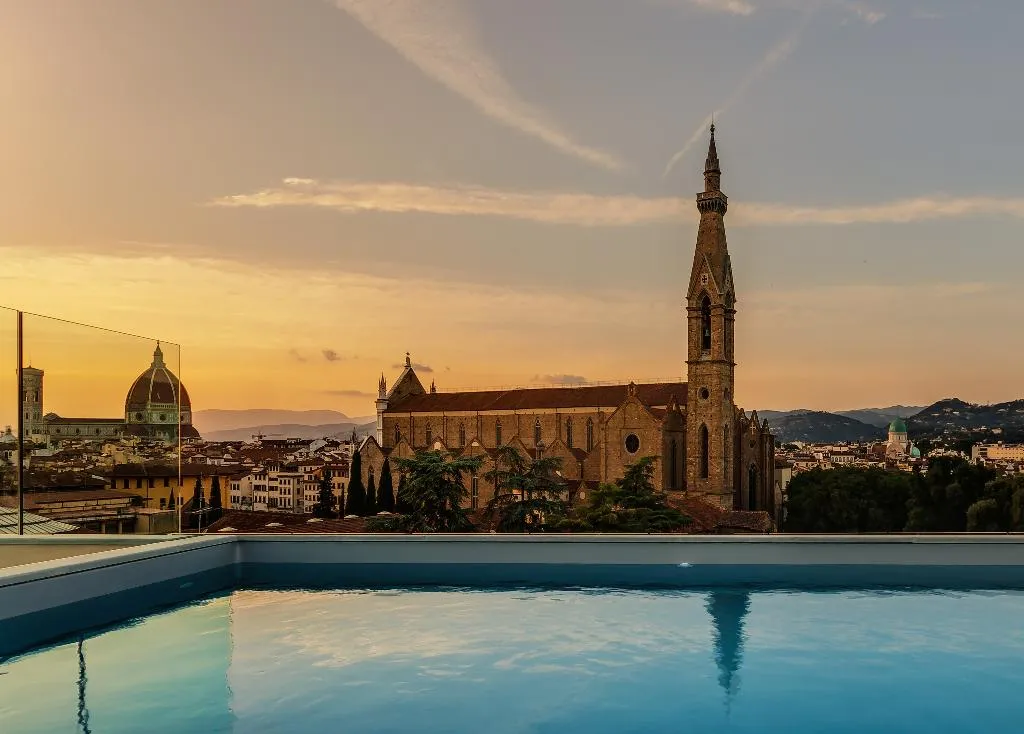 Terrace, Plaza Lucchesi, Florence