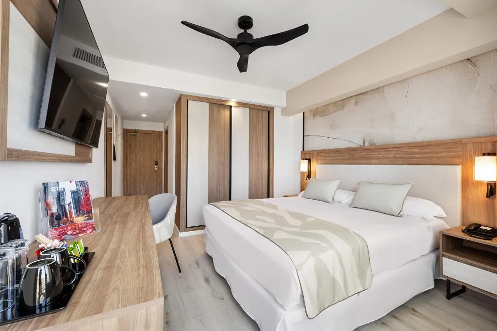 Room, Hotel Riu Palace Nautilus - Adults Only, Costa Del Sol