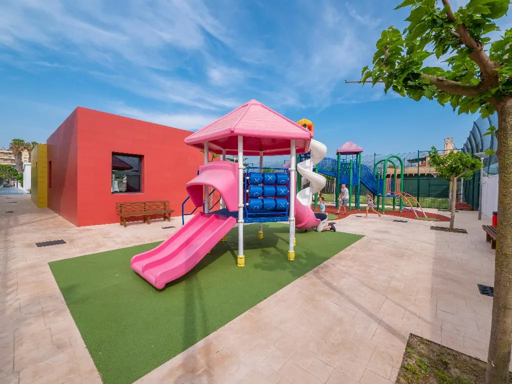 Sports and Entertainment, Golden Taurus Aquapark Resort, Costa Brava