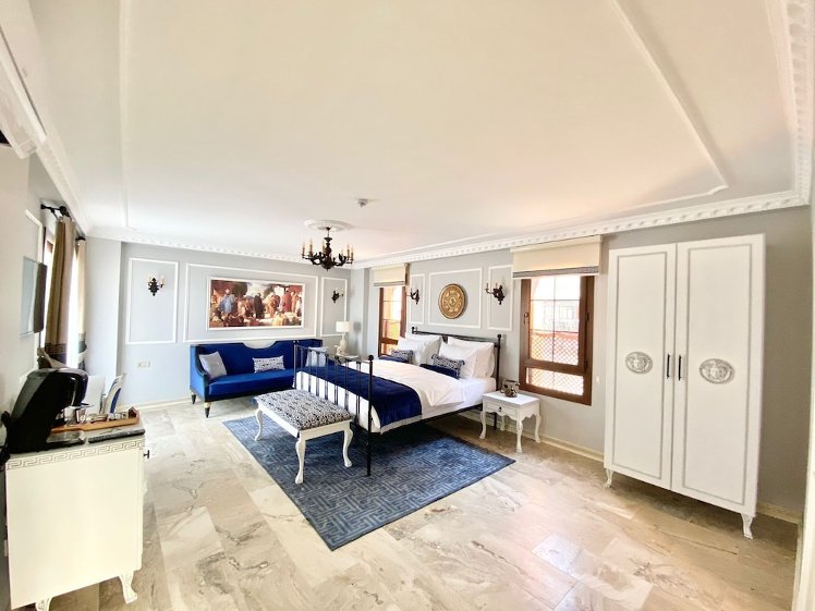 Villa Ephesus, Izmir