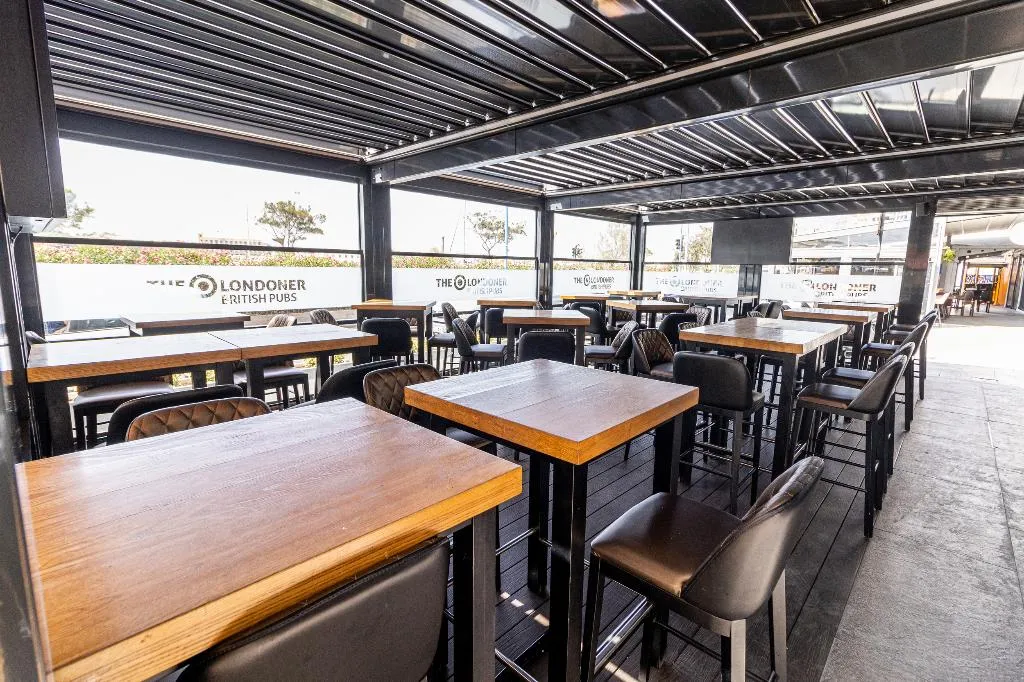 Restaurant, The Londoner Hotel Sliema, Malta